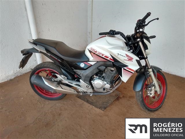 CB250F TWISTER CBS 2022