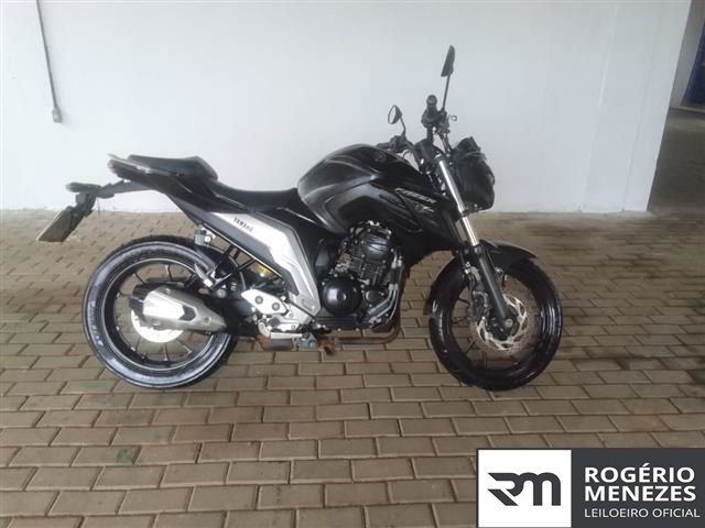 FZ25 FAZER 2022